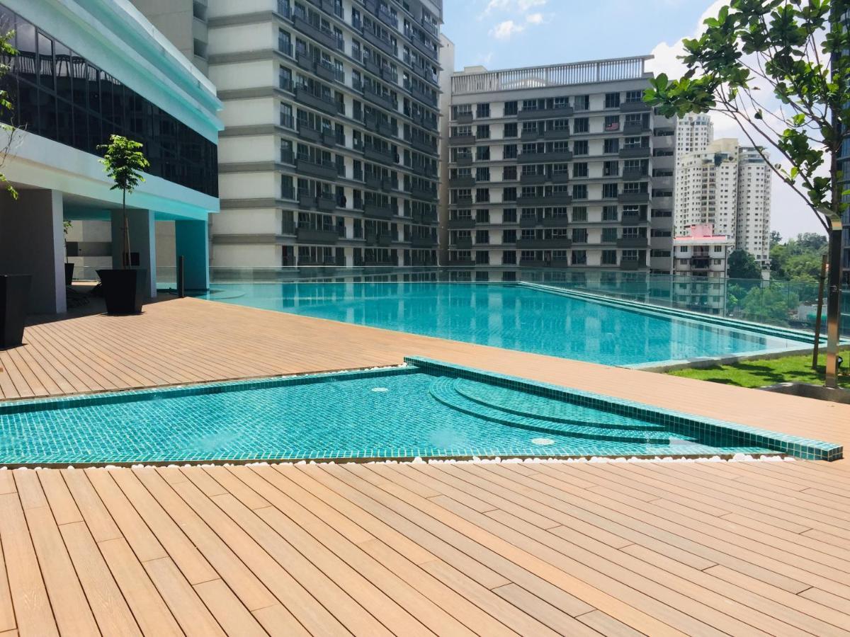 Klgateway Premium Residence Mid Valley Kuala Lumpur Esterno foto