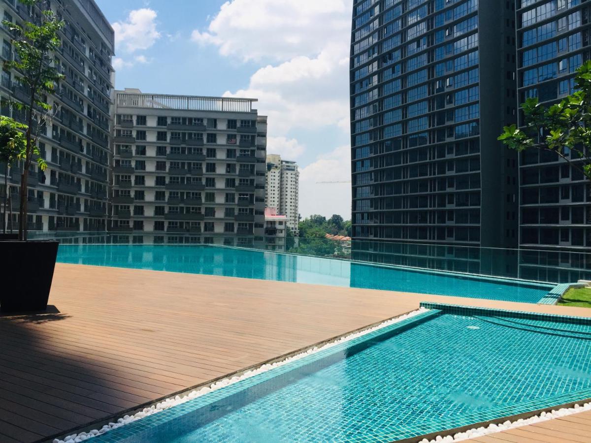 Klgateway Premium Residence Mid Valley Kuala Lumpur Esterno foto