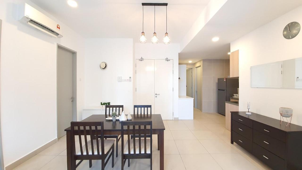 Klgateway Premium Residence Mid Valley Kuala Lumpur Esterno foto