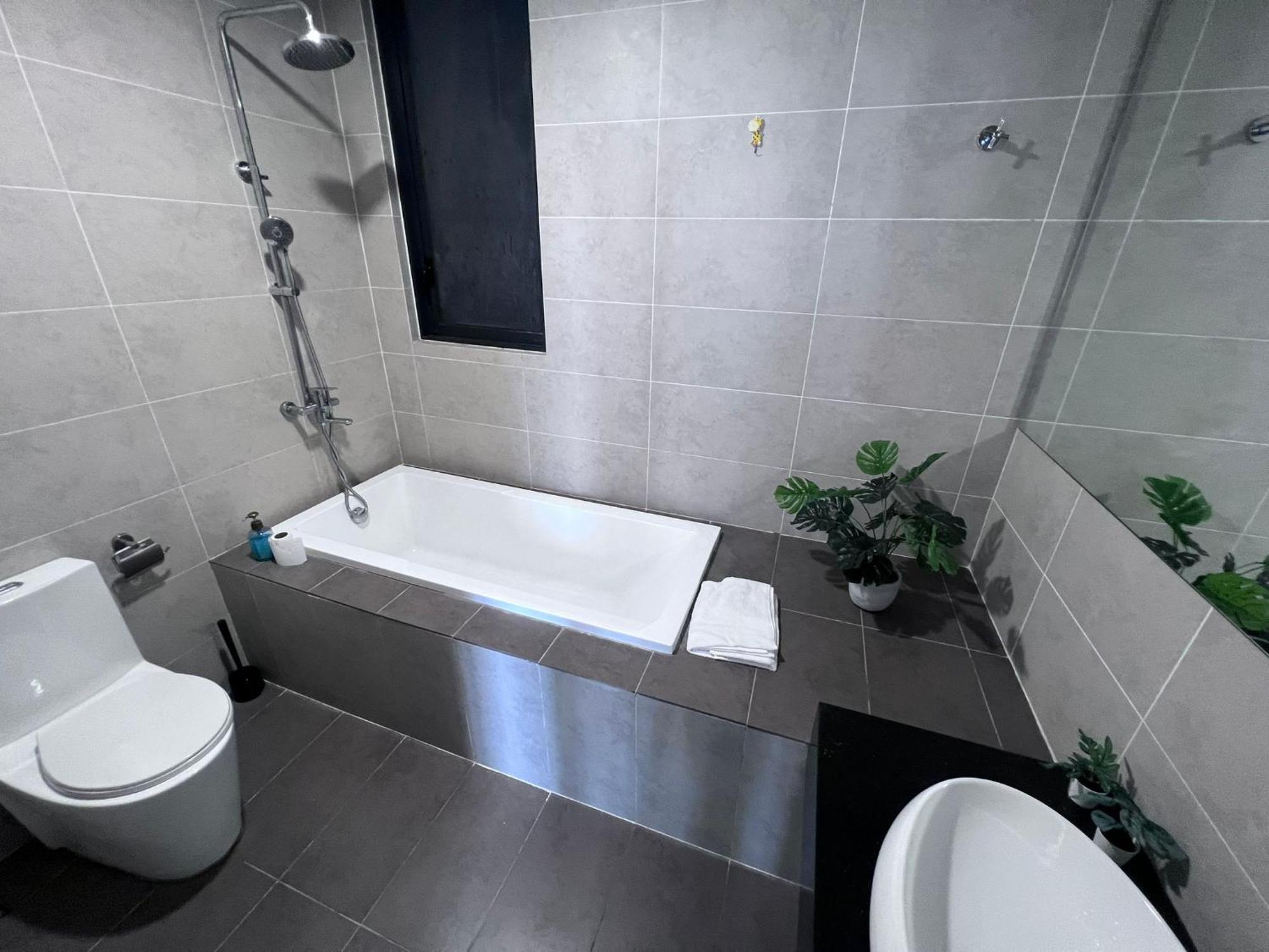Klgateway Premium Residence Mid Valley Kuala Lumpur Esterno foto